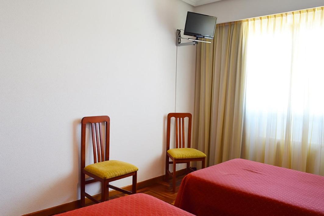 Hotel Os Caracoles Pereiro de Aguiar Ngoại thất bức ảnh
